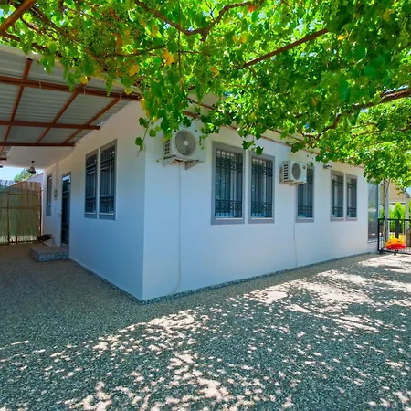 Lavin Villa *